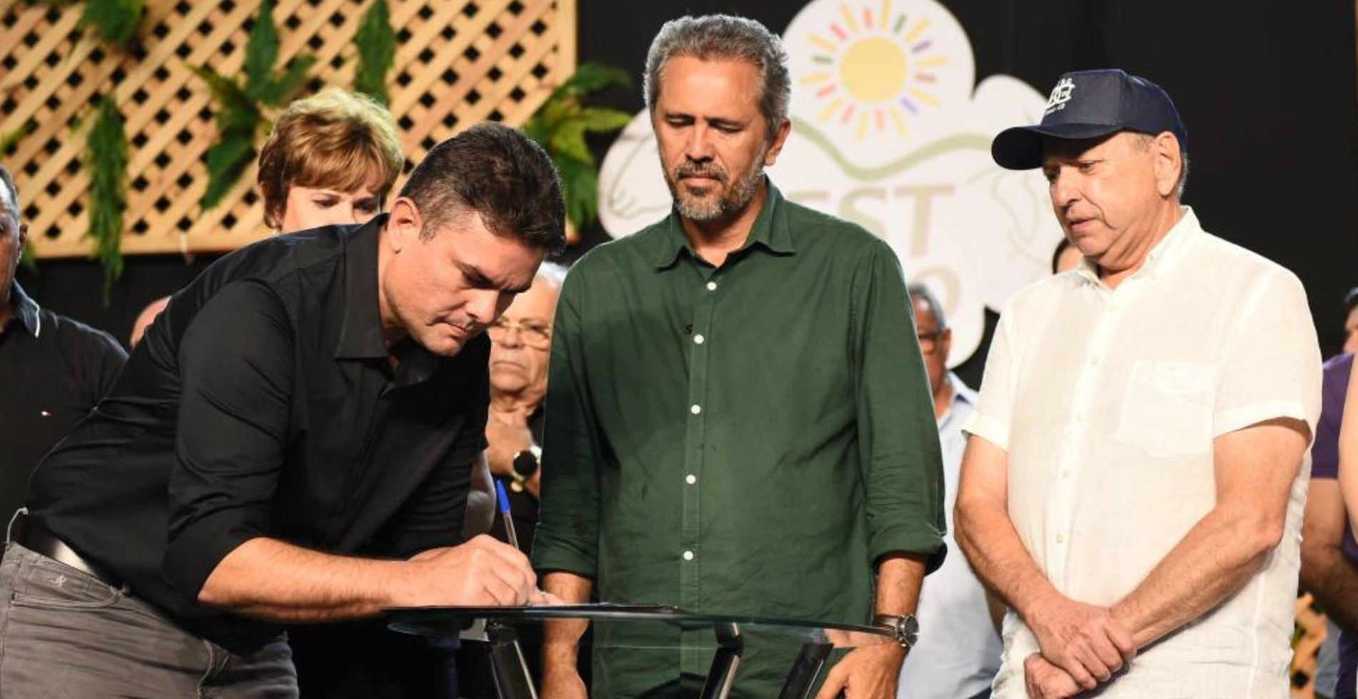 No momento, você está visualizando ENBPar firma convênios no Ceará para ampliar acesso ao LPT e Procel