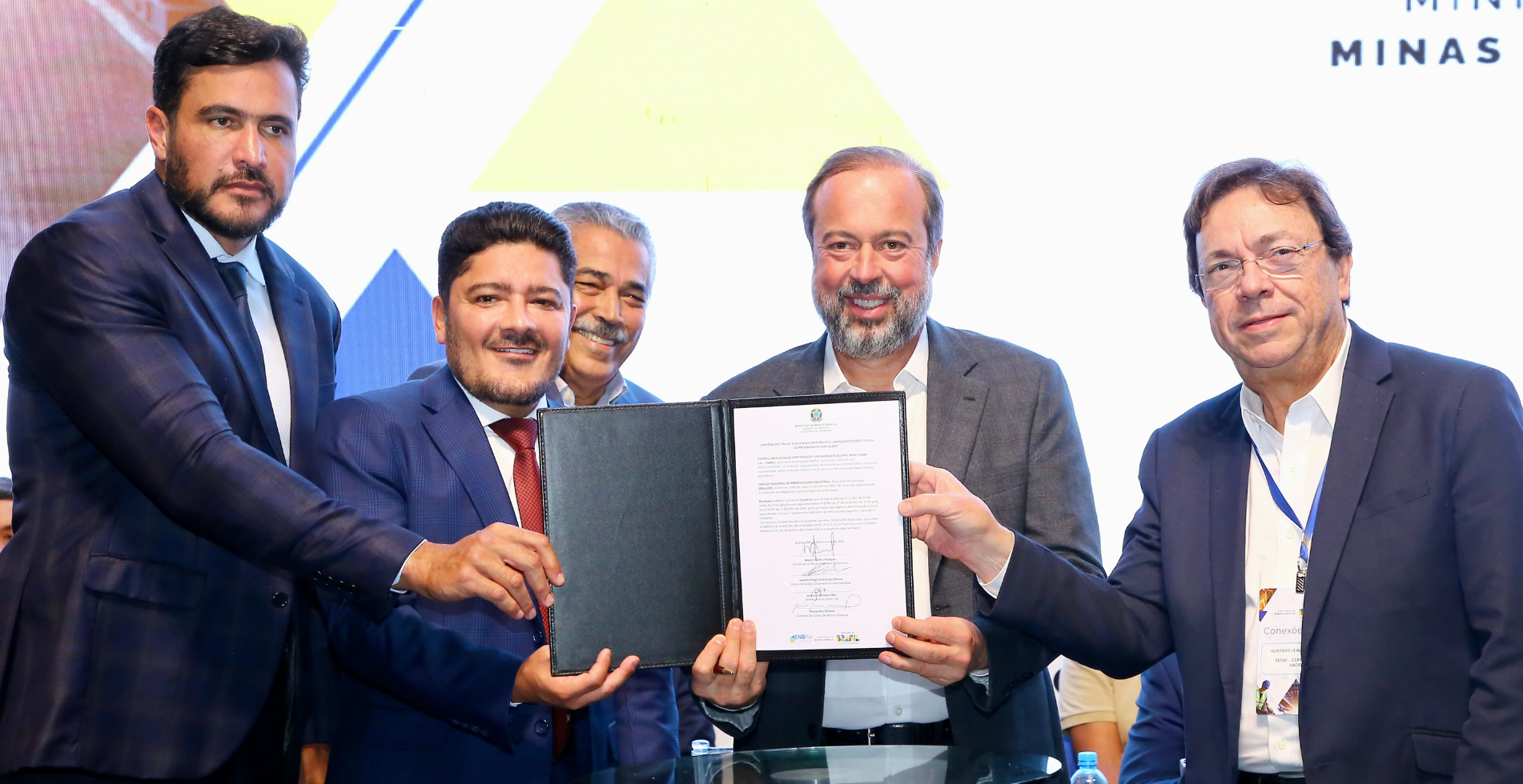 No momento, você está visualizando Ministro Alexandre Silveira lança, em Minas Gerais, programa PotencializEE em nível nacional